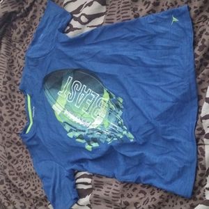 OLD NAVY ACTIVE GRAPHIC BEAST BOYS SIZE 10-12 LARGE POLYESTER/ SPANDEX MATERIAL